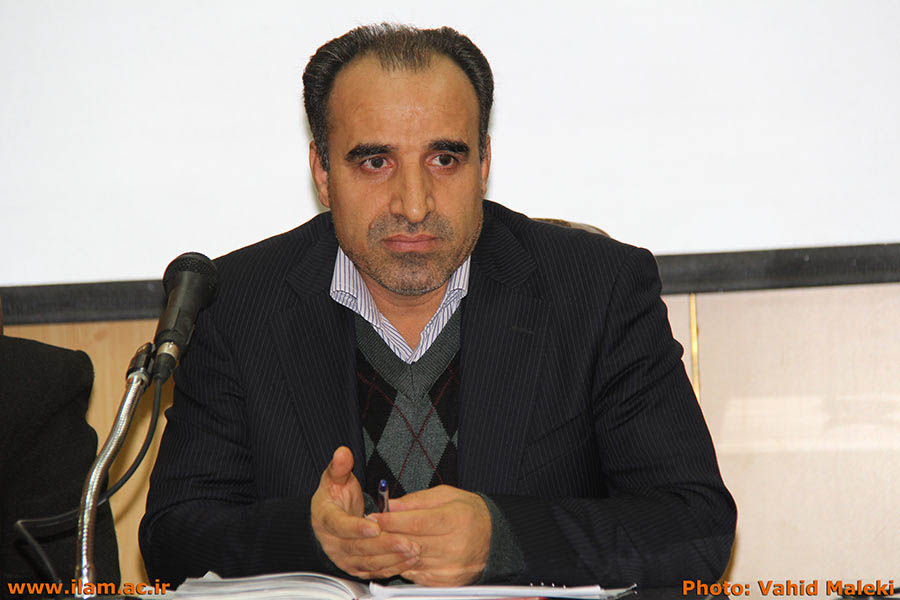 نشست هيأت رئيسه دانشگاه با اعضاء هيأت علمي دانشکده علوم پايه 
