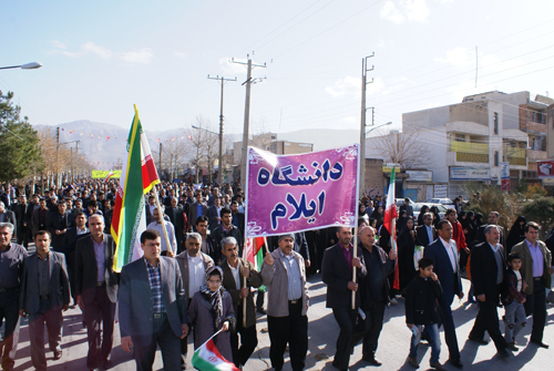  حضور هيات رئيسه، اعضاي هيات علمي، کارکنان و دانشجويان دانشگاه در راهپيمايي باشکوه 22بهمن