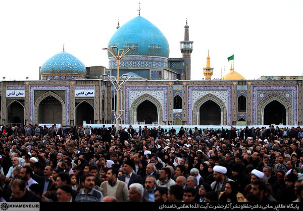 عيدانه: بيانات حضرت امام خامنه اي در حرم مطهر رضوي