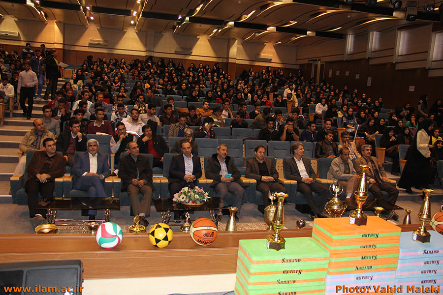 اختتاميه هفدهمين جشنواره درون دانشگاهي دانشجويان 