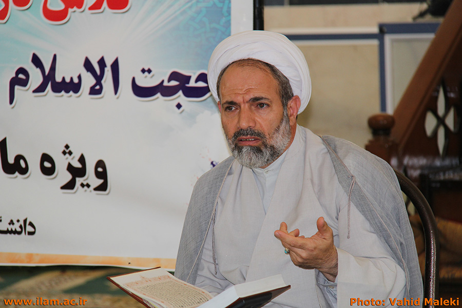 مصاحبه حجت الاسلام والمسلمين دکتر سراج به مناسبت فرارسيدن 9 دي 