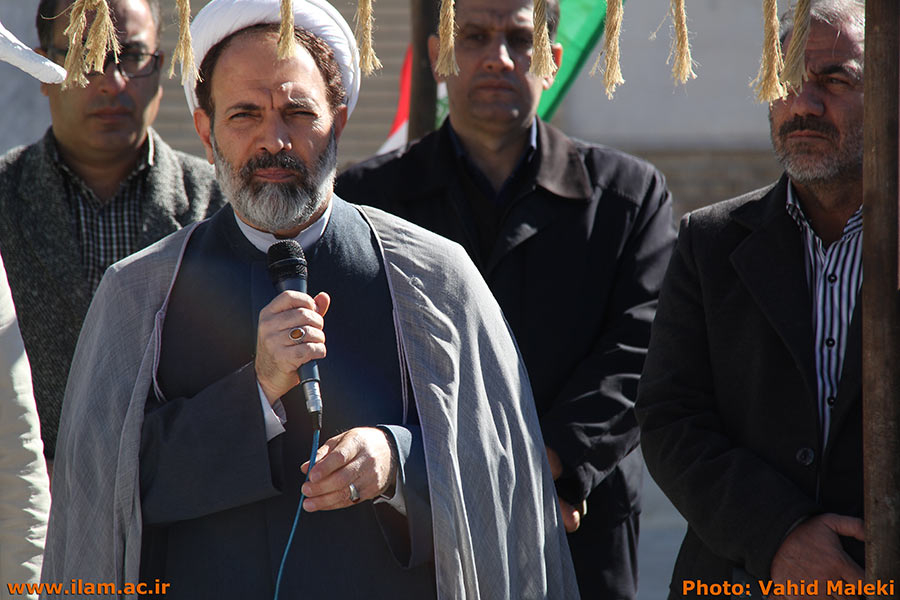 تجمع اعتراض آميز اعضاء هيأت علمي، دانشجويان و کارکنان دانشگاه در توهين به ساحت مقدس پيامبر اسلام  ( ص )