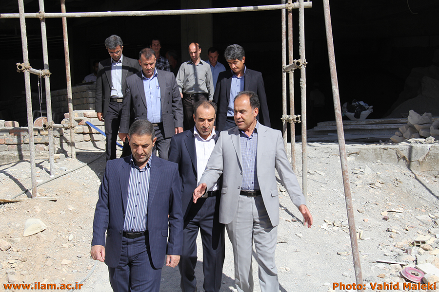 بازديد جناب آقاي کلانتري معاون محترم سياسي امنيتي استاندار و جناب آقاي خوش خبر فرماندار محترم ايلام از پروژه هاي عمراني دانشگاه ايلام 