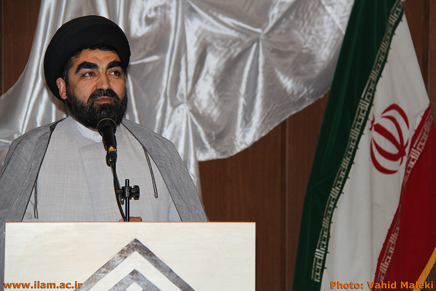 سخنراني حجت السلام والمسلمين مستشاري در همايش دانشگاهي نماز 
