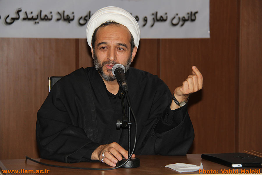 سخنراني حجت السلام والمسلمين مستشاري در همايش دانشگاهي نماز 