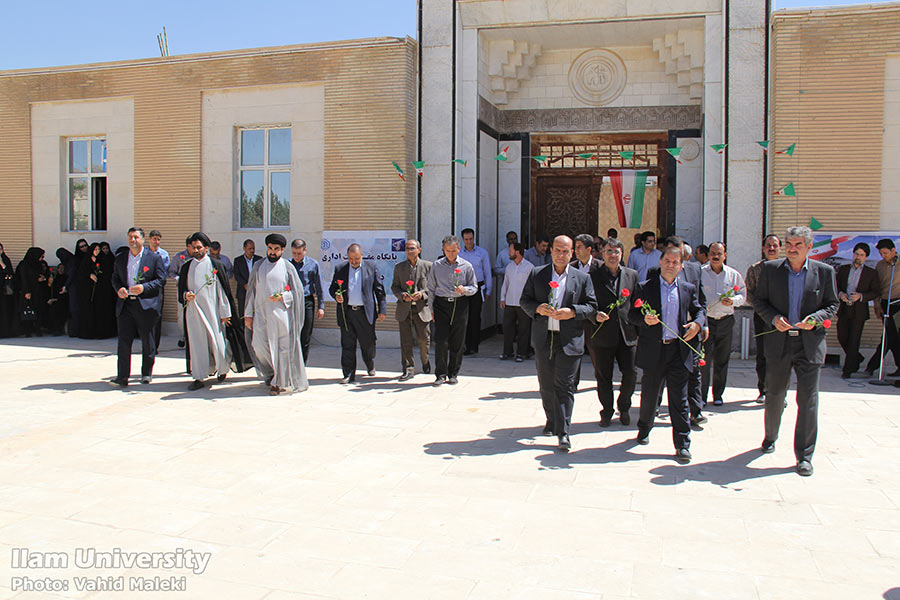  مراسم گراميداشت هفته دفاع مقدس در دانشگاه برگزار شد