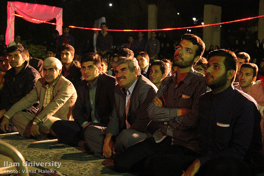 جشن ميلاد انوار کربلا در گلزار شهداي دانشگاه برگزار شد