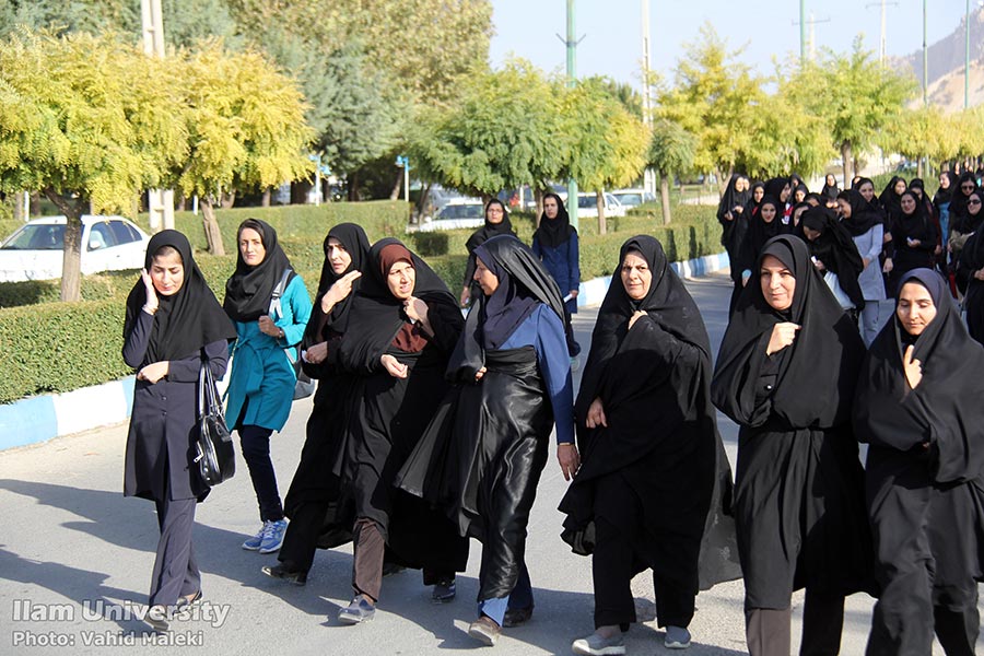 همايش پياده روي دانشگاه‌ها و مراکز آموزش عالي استان برگزار شد.