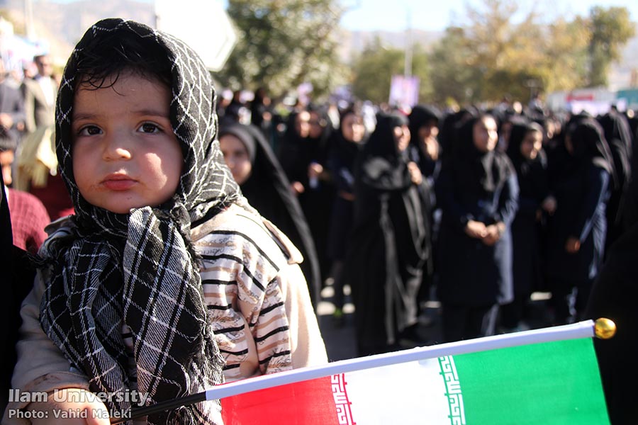 حضور دانشگاهيان در راهپيمايي 13 آبان 