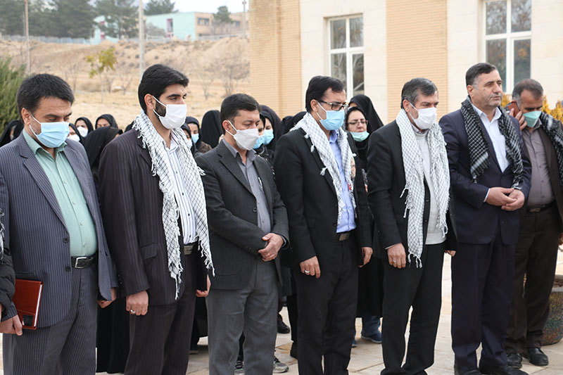 همايش پياده‌روي بزرگداشت شهادت سپهبد حاج قاسم سليماني در دانشگاه ايلام برگزار گرديد