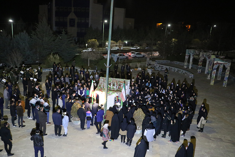 مراسم استقبال از پيکر دو شهيد گمنام دفاع مقدس در دانشگاه ايلام