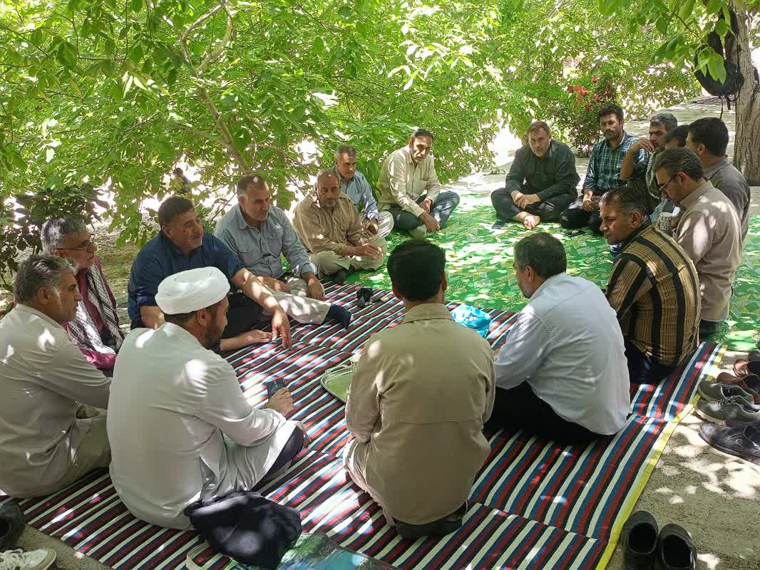 اردوي يکروزه ياوران علمي(آقايان) به مقصد سراب ميشخاص با حضور رياست محترم دانشگاه