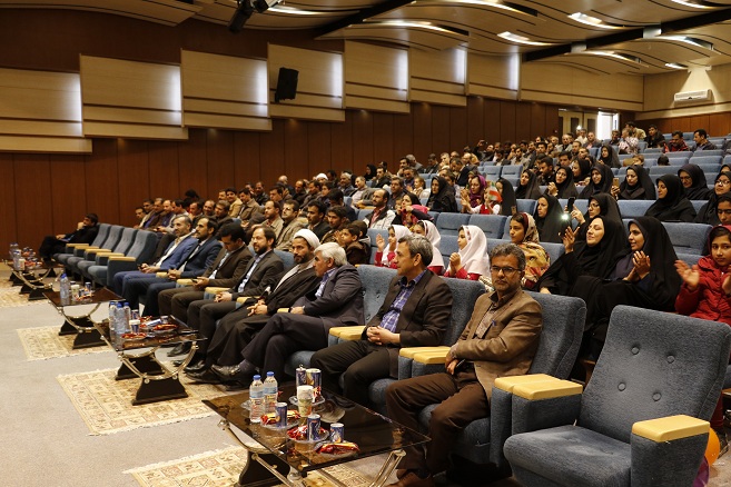 برگزاري جشن بزرگ پيروزي انقلاب اسلامي ويژه خانواده هاي اساتيد و کارکنان دانشگاه