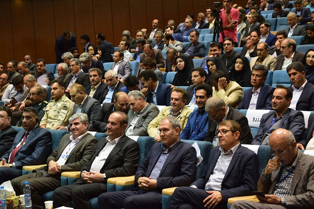 گزارش تصويري دومين همايش بين المللي گرد و غبار در دانشگاه (1)