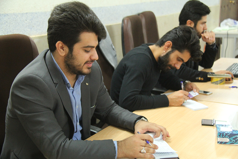 انتخابات شوراي صنفي دانشجويان دانشگاه به دور دوم کشيده شد