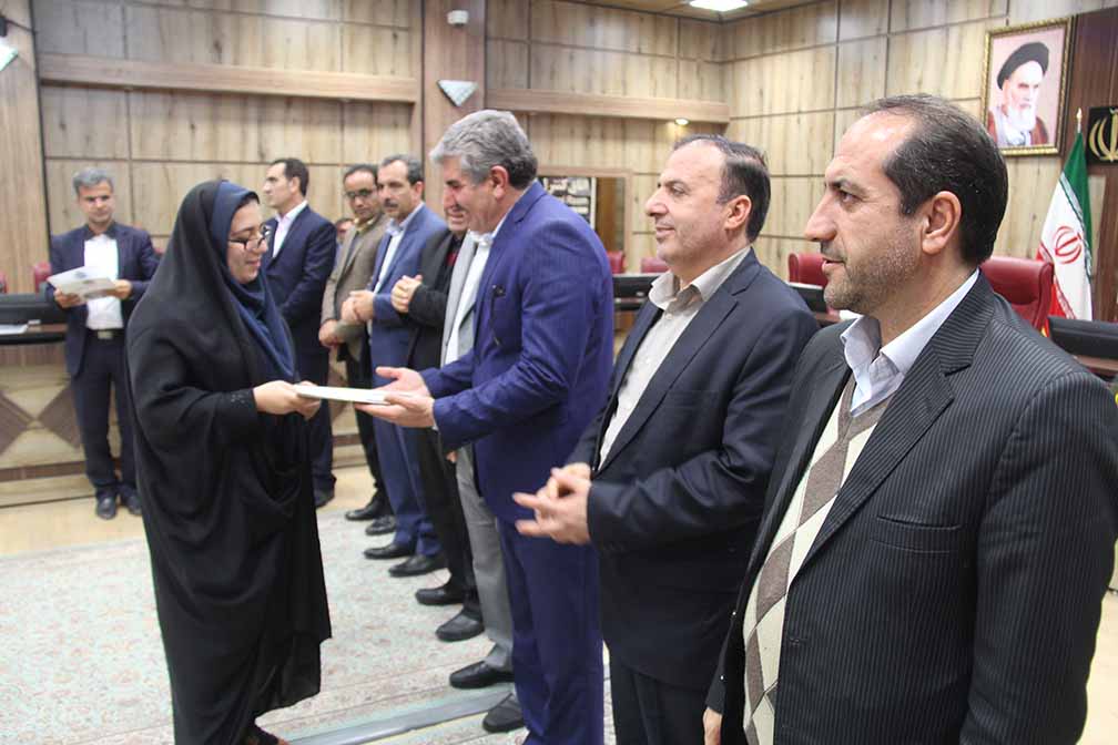 مراسم تقدير از پژوهشگران و فناوران برتر استان برگزار گرديد