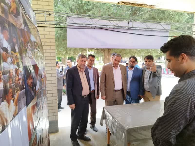 برگزاري مراسم اختتاميه جشنواره رويش و جشن ميلاد امام رضا (ع) در دانشگاه ايلام