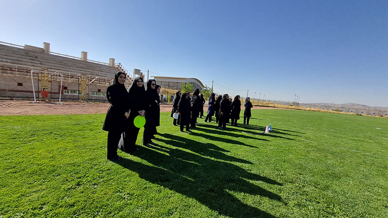 گزارش تصويري برگزاري مسابقات فريزبي به مناسبت هفته عفاف و حجاب در دانشگاه ايلام