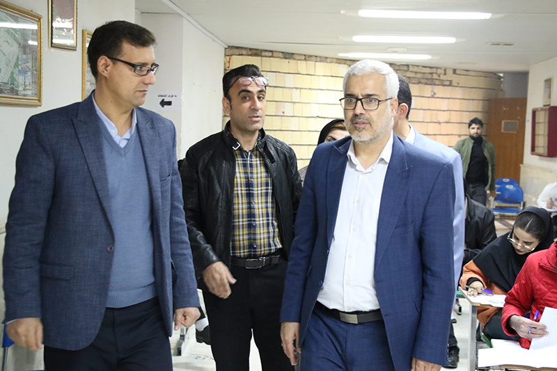 بازديد معاون آموزش و تحصيلات تکميلي دانشگاه ايلام از روند برگزاري امتحانات پايان ترم نيم‌سال اول سال تحصيلي 1404-1403