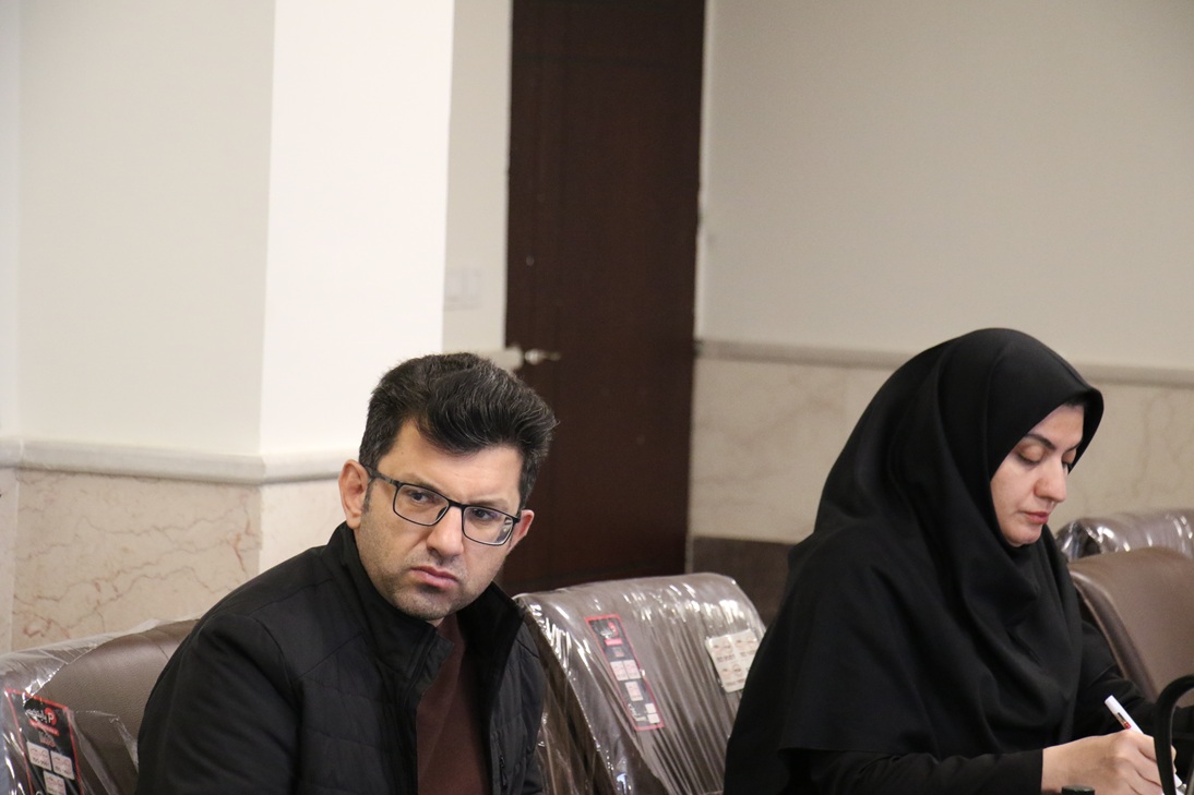 برگزاري نشست هم‌انديشي معاون پژوهش و فناوري دانشگاه ايلام و معاون تحقيقات و فناوري دانشگاه علوم پزشکي ايلام
