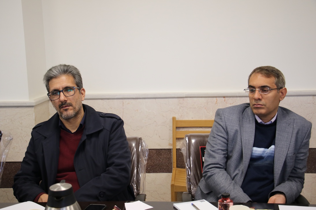 برگزاري نشست هم‌انديشي معاون پژوهش و فناوري دانشگاه ايلام و معاون تحقيقات و فناوري دانشگاه علوم پزشکي ايلام