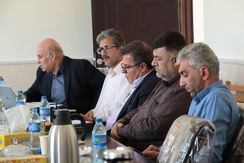 دومين جلسه هماهنگي براي برگزاري همايش بهبود محيط کسب و کارهاي کوچک و متوسط  در دانشگاه ايلام برگزار شد