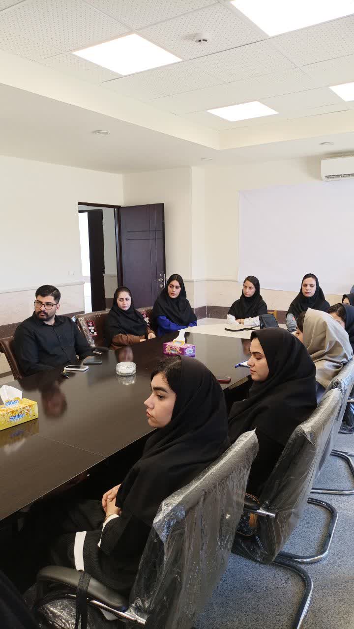 برگزاري بوت‌کمپ نخست پويش ملي «نوآفرين» ويژه دبيران انجمن‌هاي علمي دانشگاه ايلام