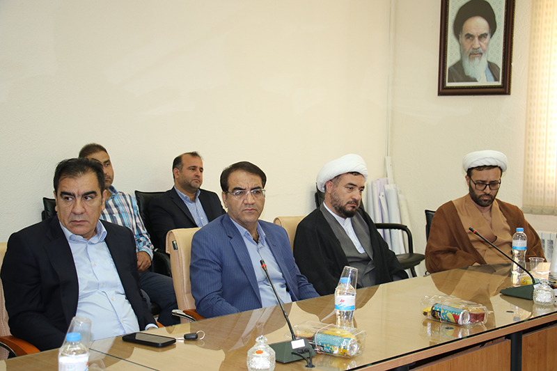 برگزاري مراسم معارفه دکتر «محمد رضا شيرخاني» دانشيار دانشگاه ايلام در سمت رئيس دانشگاه جامع علمي کابردي ايلام