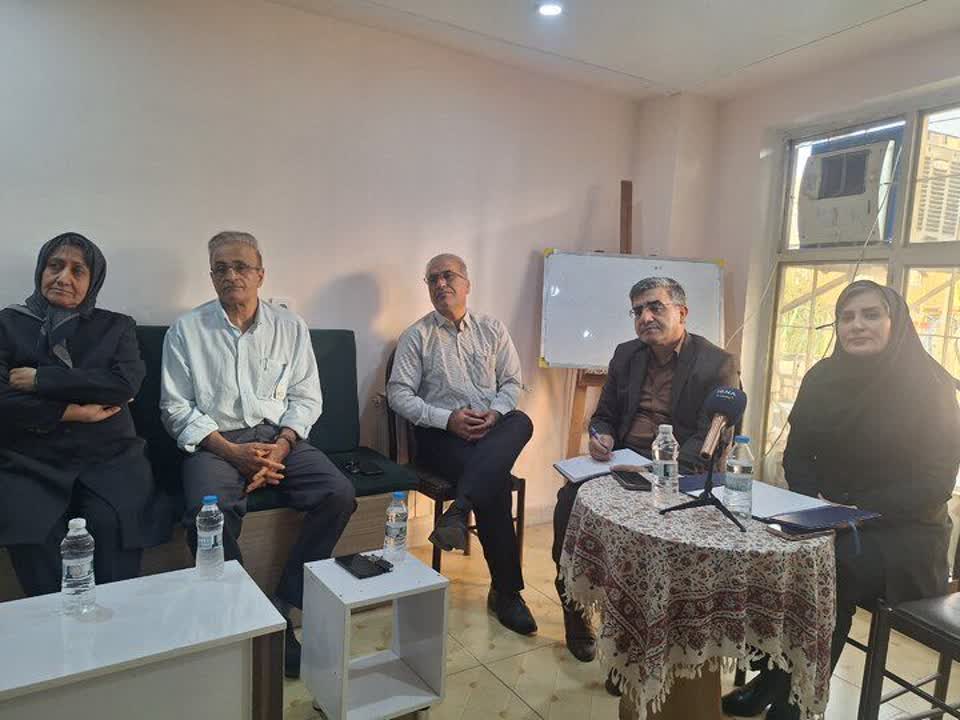  نشست آسيب‌هاي نوپديد در ايلام، با حضور اساتيد دانشگاه ايلام