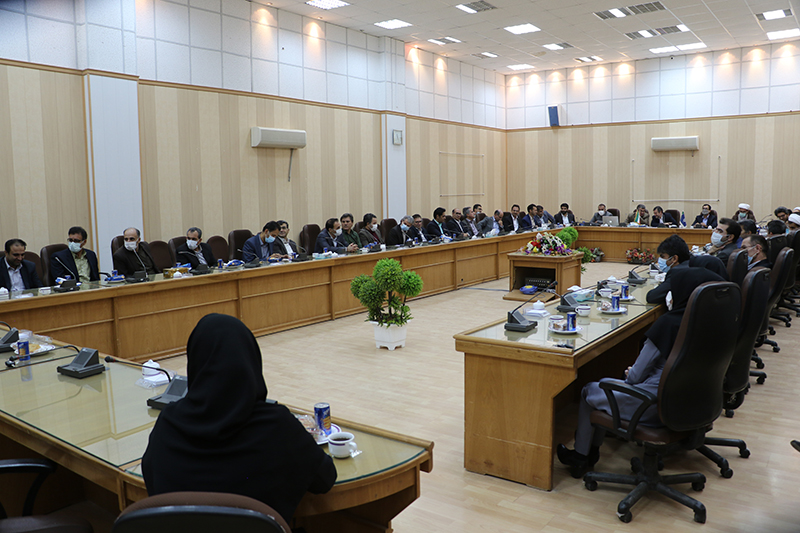 مراسم بزرگداشت روز استاد و تقدير از مدرسان برتر گروه هاي آموزشي دانشگاه ايلام برگزار گرديد