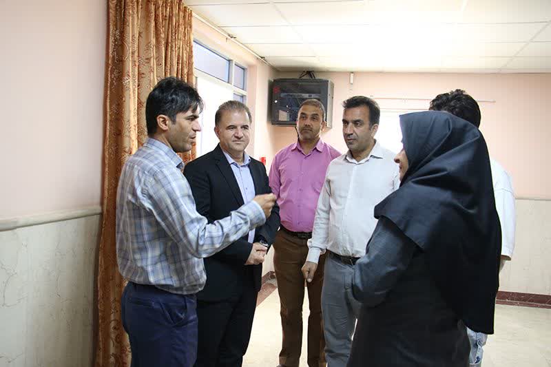 بازديد سرزده رئيس دانشگاه ايلام از پرديس خوابگاهي دختران