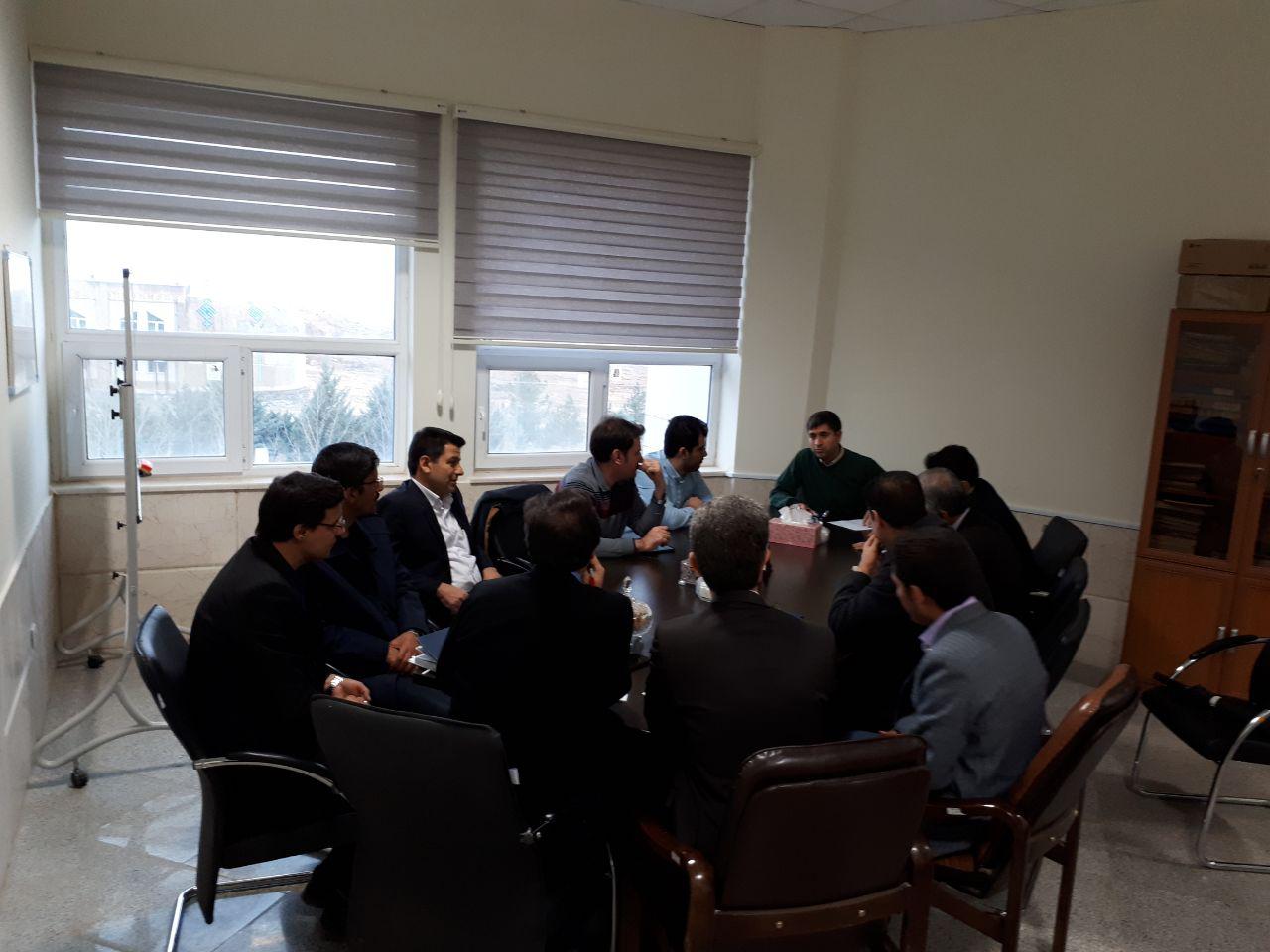 برگزاري جلسه هم‌انديشي در خصوص همکاري با شرکت نفت مناطق مرکزي