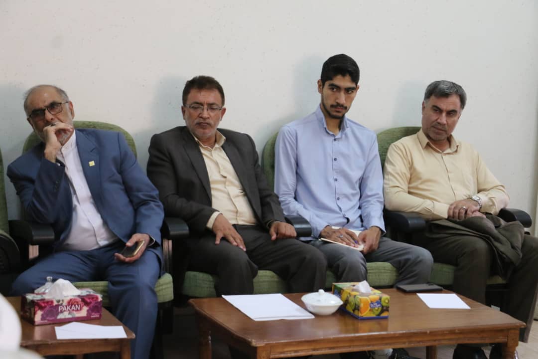برگزاري جلسه شوراي راهبردي دفاتر نهاد با موضوع طرح حاميم با حضور مسئولين دفاتر نهاد و دانشگاه‌ها